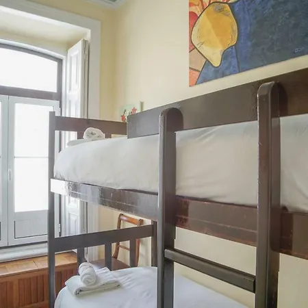 Charming 3 Bedroom In City Centre