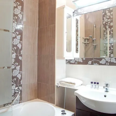 Appartement Charming 3 Bedroom In City Centre *