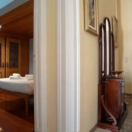 Appartement Charming 3 Bedroom In City Centre *